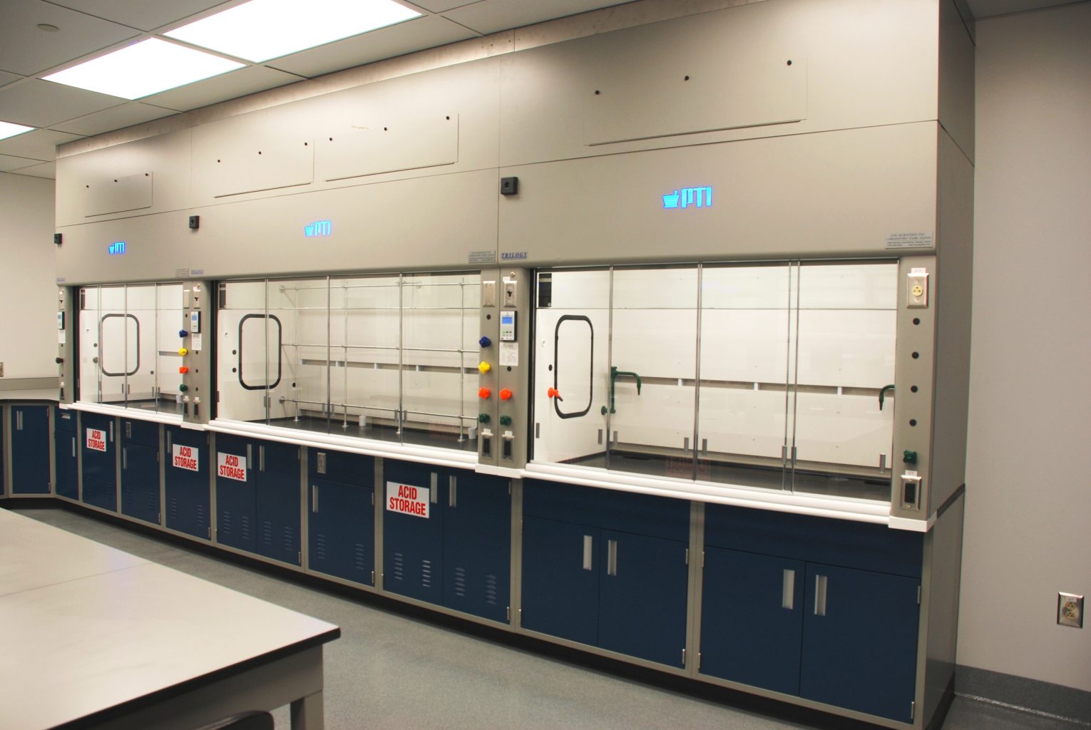 High Performance Fume Hood LOC Scientific