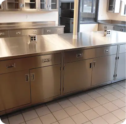Image-Trespa®-Phenolic-Resin-Countertops-2_compressed