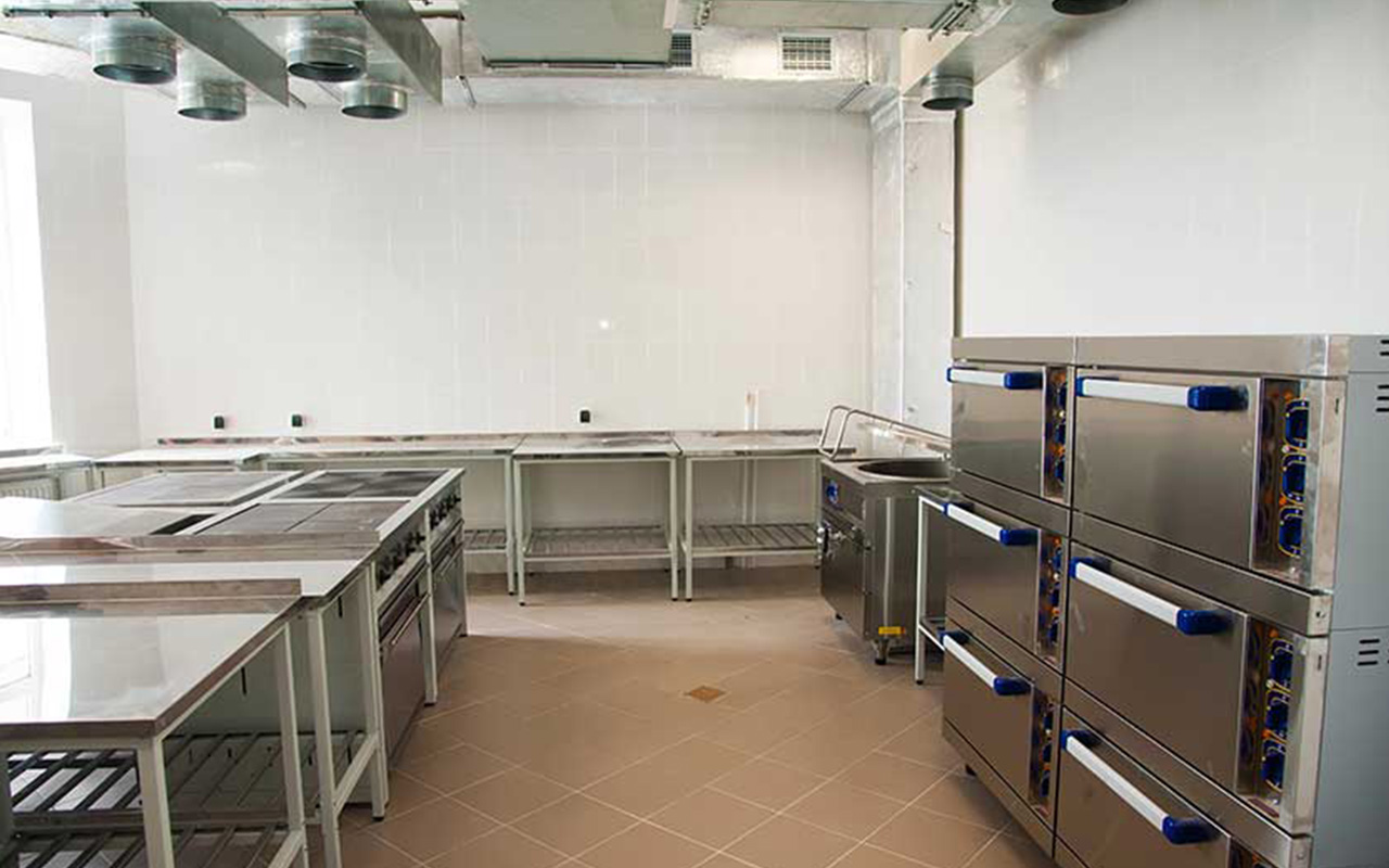 Advantages Of Stainless Steel Casework For Your Lab