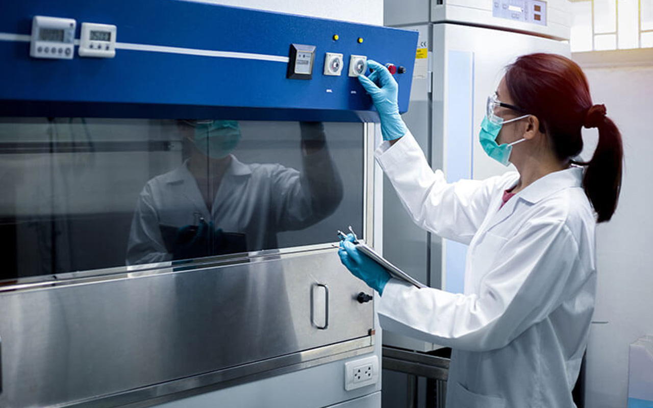 Ductless Fume Hood Vs. Ducted: What's The Difference?