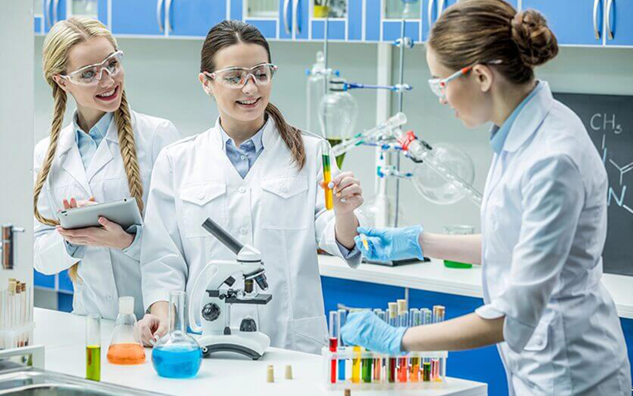 How To Clean Lab Countertops: 5 Tips