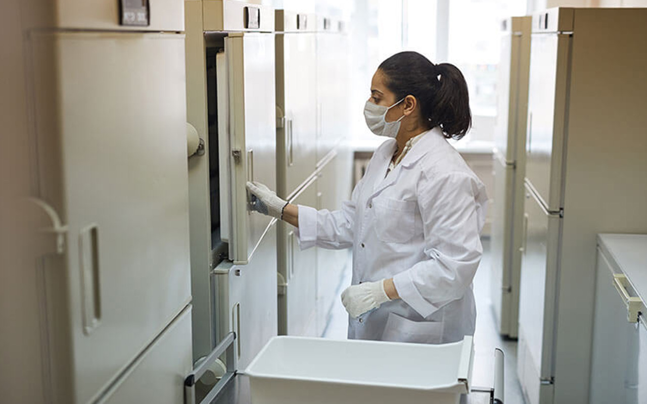 Reasons To Love VAV Fume Hood For Your Science Laboratory